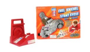 RETRO TOYS - EVEL KNIEVEL SUPER STUNT CYCLE