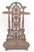 VICTORIAN 19TH CENTURY CAST IRON UMBRELLA STAND