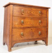 EARLY 20TH CENTURY ARTS & CRAFTS OAK CHEST OF DRAWERS