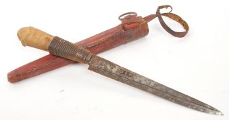 EARLY 20TH CENTURY BONE HANDLED KNIFE / LETTER OPENER