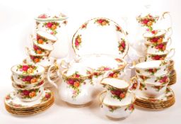 ROYAL ALBERT - OLD COUNTRY ROSES - BONE CHINA SERVICE