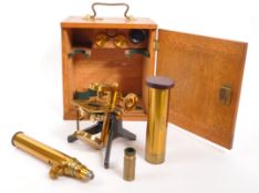 F DAVIDSON & CO - EARLY 20TH CENTURY MICROSCOPE