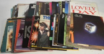 LARGE COLLECTION OF 20TH CENTURY VINYL RECORDS