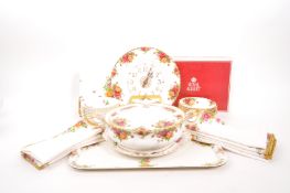 ROYAL ALBERT - OLD COUNTRY ROSES - VINTAGE PART DINNER SERVICE