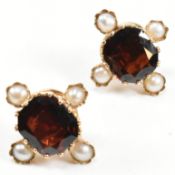 PAIR OF GOLD GARNET & PEARL STUD EARRINGS