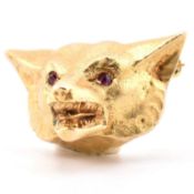 HALLMARKED 9CT GOLD & RUBY FOX BROOCH PIN