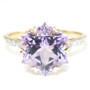 HALLMARKED 9CT GOLD AMETHYST & DIAMOND SOLITAIRE RING