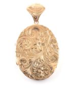 HALLMARKED 9CT GOLD ENGRAVED OVAL LOCKET NECKLACE PENDANT