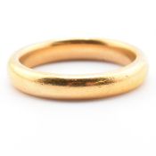 HALLMARKED 22CT GOLD BAND RING