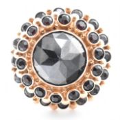 14CT ROSE GOLD & GARNET CLUSTER RING