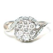 HALLMARKED 18CT GOLD & DIAMOND CLUSTER RING