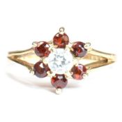 HALLMARKED 9CT GOLD CZ & GARNET CLUSTER RING