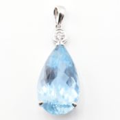 18CT WHITE GOLD AQUAMARINE & DIAMOND NECKLACE PENDANT