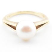 GOLD & PEARL SOLITAIRE RING