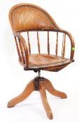 EARLY 20TH CENTURY AMERICAN OAK CAPTAINS CHAIR