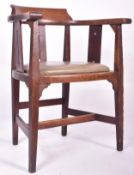 EARLY 20TH CENTURY OAK ARTS & CRAFTS ARMCHAIR