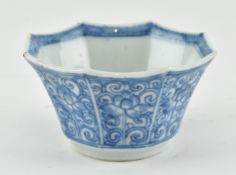 QING DYNASTY BLUE AND WHITE OCTAGONAL TEA CUP 清 康熙 青花莲花杯