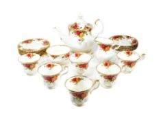 ROYAL ALBERT - OLD COUNTRY ROSES - TEA SERVICE