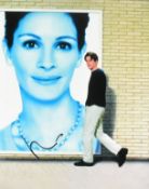 NOTTING HILL (1999) - HUGH GRANT - SIGNED 8X10