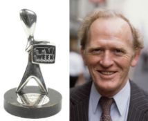 GORDON JACKSON - ORIGINAL LOGIE AWARD FOR 'A TOWN LIKE ALICE' 1981