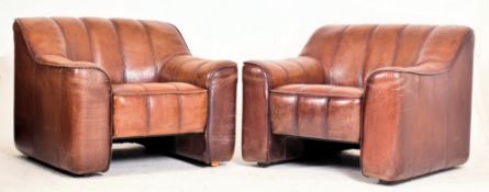PAIR OF CONTEMPORARY BROWN LEATHER ARMCHAIRS