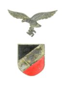 WWII SECOND WORLD WAR GERMAN TROPICAL PITH HELMET INSIGNIAS