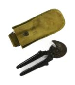 WWII SECOND WORLD WAR US MARINE CORP WIRE CUTTERS
