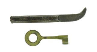 RAILWAYANA - SINGLE LINE KEY TOKEN & WRENCH