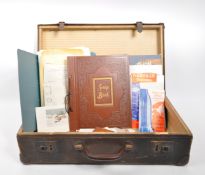 1930S CUNARD WHITE STAR STICKERED SUITCASE