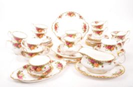 ROYAL ALBERT - OLD COUNTRY ROSES - MID CENTURY PORCELAIN TEA SET