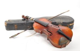EARLY 20TH CENTURY 3/4 VIOLIN WITH CASE & BOW