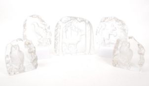MATS JONASSON - FIVE ANIMAL GLASS PAPERWEIGHTS / SCULPTURES