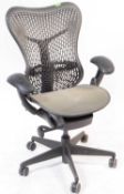 HERMAN MILLER - MIRRA 2 - OFFICE DESK CHAIR