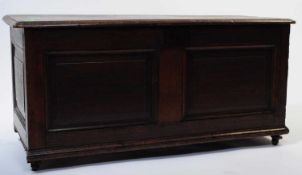 GEORGE III 17TH CENTURY OAK COFFER CHEST