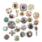 COLLECTION OF VINTAGE METAL GEM SET CELTIC BROOCHES