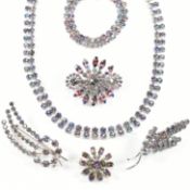 COLLECTION OF VINTAGE ART DECO IRIS GLASS JEWELLERY