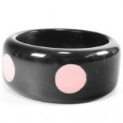 VINTAGE BAKELITE DOT INJECTION BANGLE