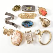 COLLECTION OF VINTAGE COSTUME JEWELLERY BROOCHES