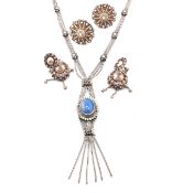 925 TASSEL NECKLACE & WHITE METAL EARRINGS