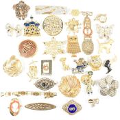 COLLECTION OF VINTAGE GOLD TONE BROOCHES & ONE BRACELET