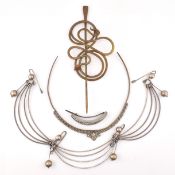 COLLECTION OF 20TH CENTURY HAIR ORNAMENTS