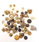 COLLECTION OF 20TH CENTURY VINTAGE GOLDEN BUTTONS