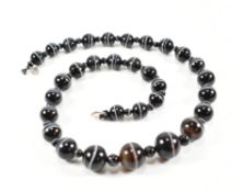 VICTORIAN BANDED AGATE BEADED NECKLACE