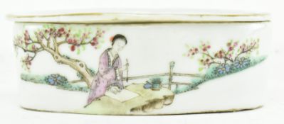 FAMILLE ROSE CRICKET BOX BY LUO ZHONGLIN 民国 罗仲林 粉彩蛐蛐盒