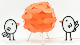 GUNNAR JENSEN FOR IKEA - 20TH CENTURY LAMP & TWO MAGNETIC BIRDS