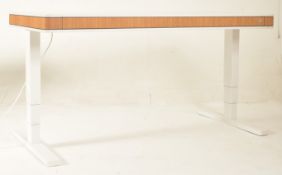 MOLL - MODEL T7- CONTEMPORARY DESIGNER DESK