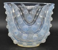 RENE LALIQUE - VICHY VASE - 1920S OPALESCENT VASE CENTREPIECE