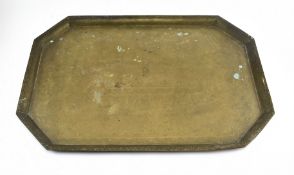 19TH CENTURY PERSIAN OCTAGONAL BRASS HAMMERED TRAY