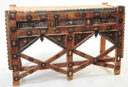 VINTAGE 20TH CENTURY INDIAN OAK HALL / CONSOLE TABLE