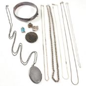 COLLECTION OF SILVER JEWELLERY